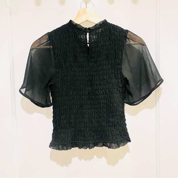 Abercrombie & Fitch Puff Sleeve Smocked Top Black XS - Picture 2 of 4